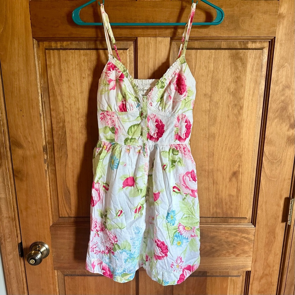 Abercrombie & Fitch Y2K White Floral baby doll long tank top with Pink & Green